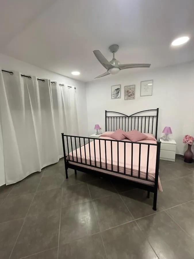 Casa Hermosa 洛斯克里斯蒂亚诺斯 0*,  西班牙
